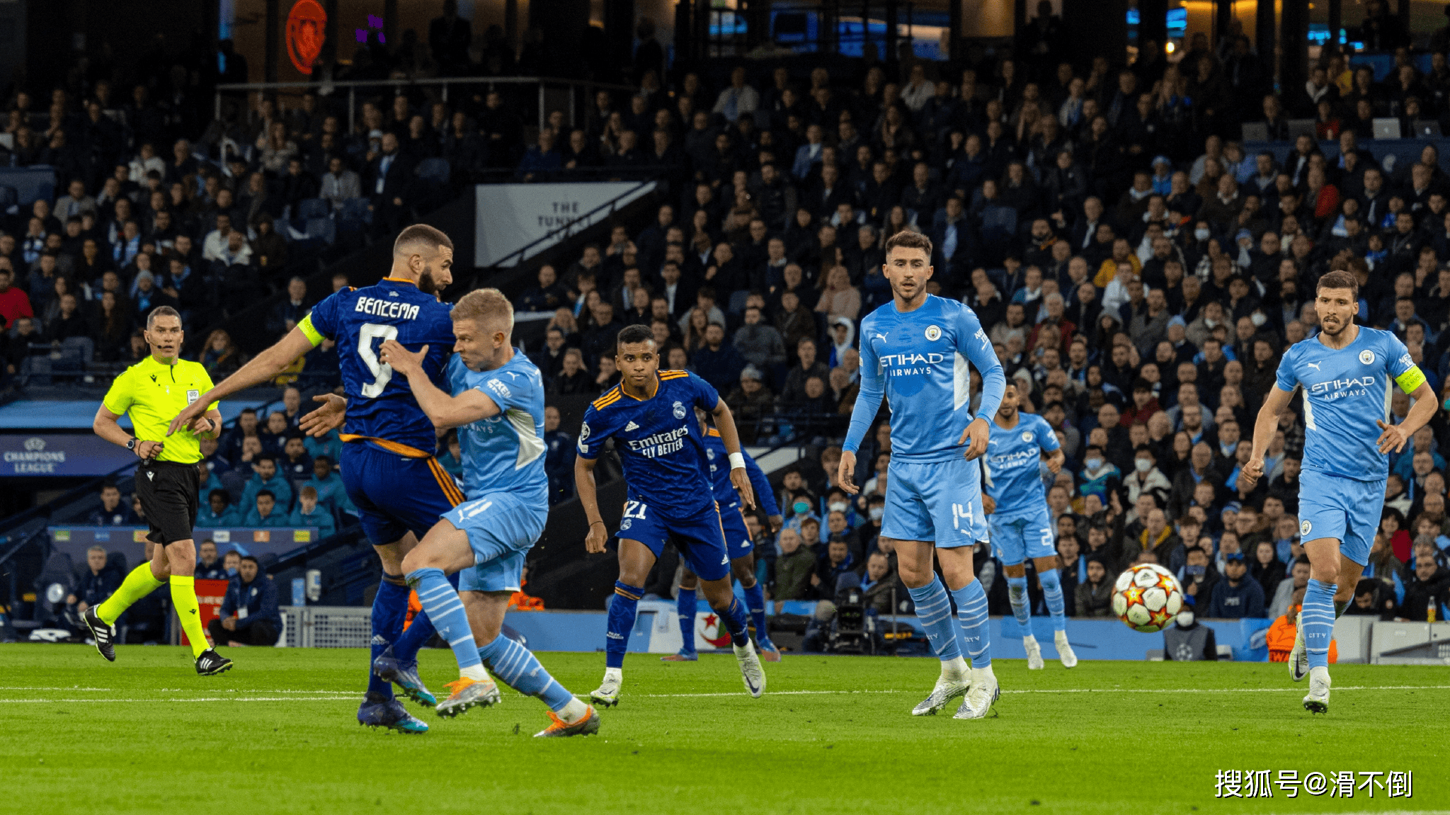 爱游戏登录入口-曼城惨遭罗马逆转，欧冠梦碎