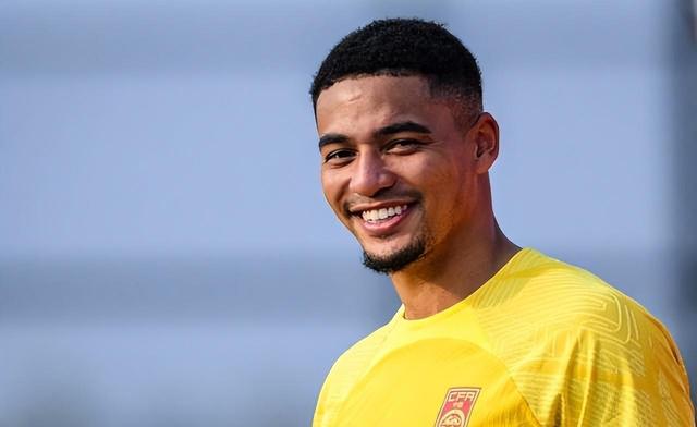 爱游戏app-欧洲国家队备战冲刺，教练组紧急调整战术的简单介绍