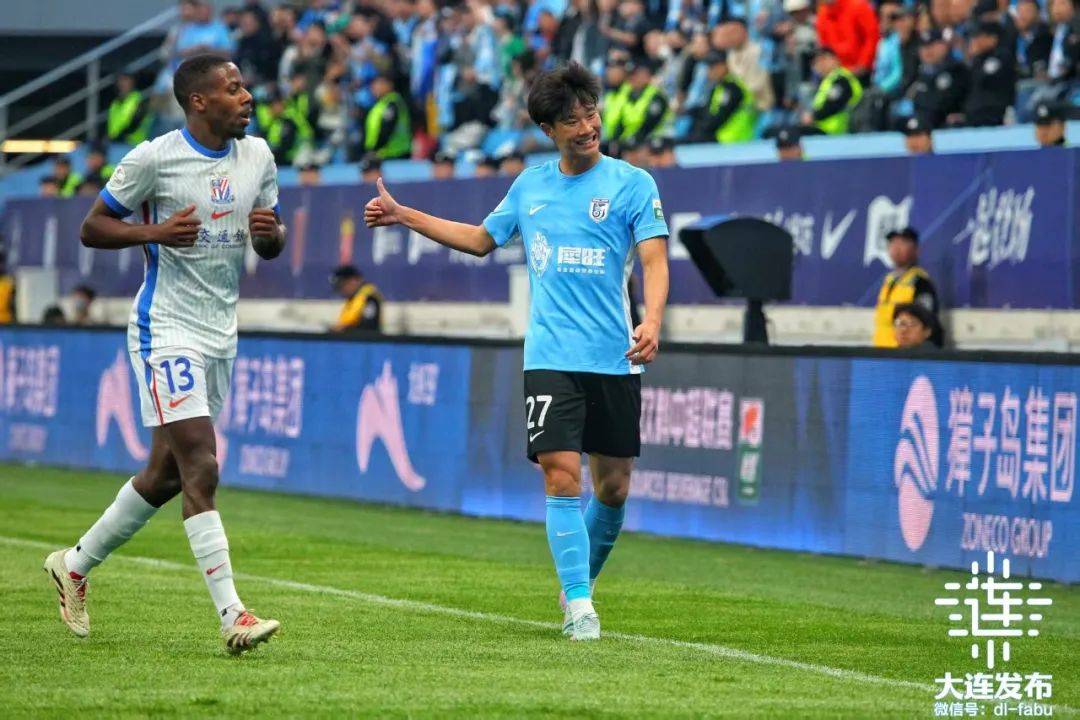 爱游戏体育网站-关于大连一方晋级亚冠16强，球迷欢呼雀跃的信息