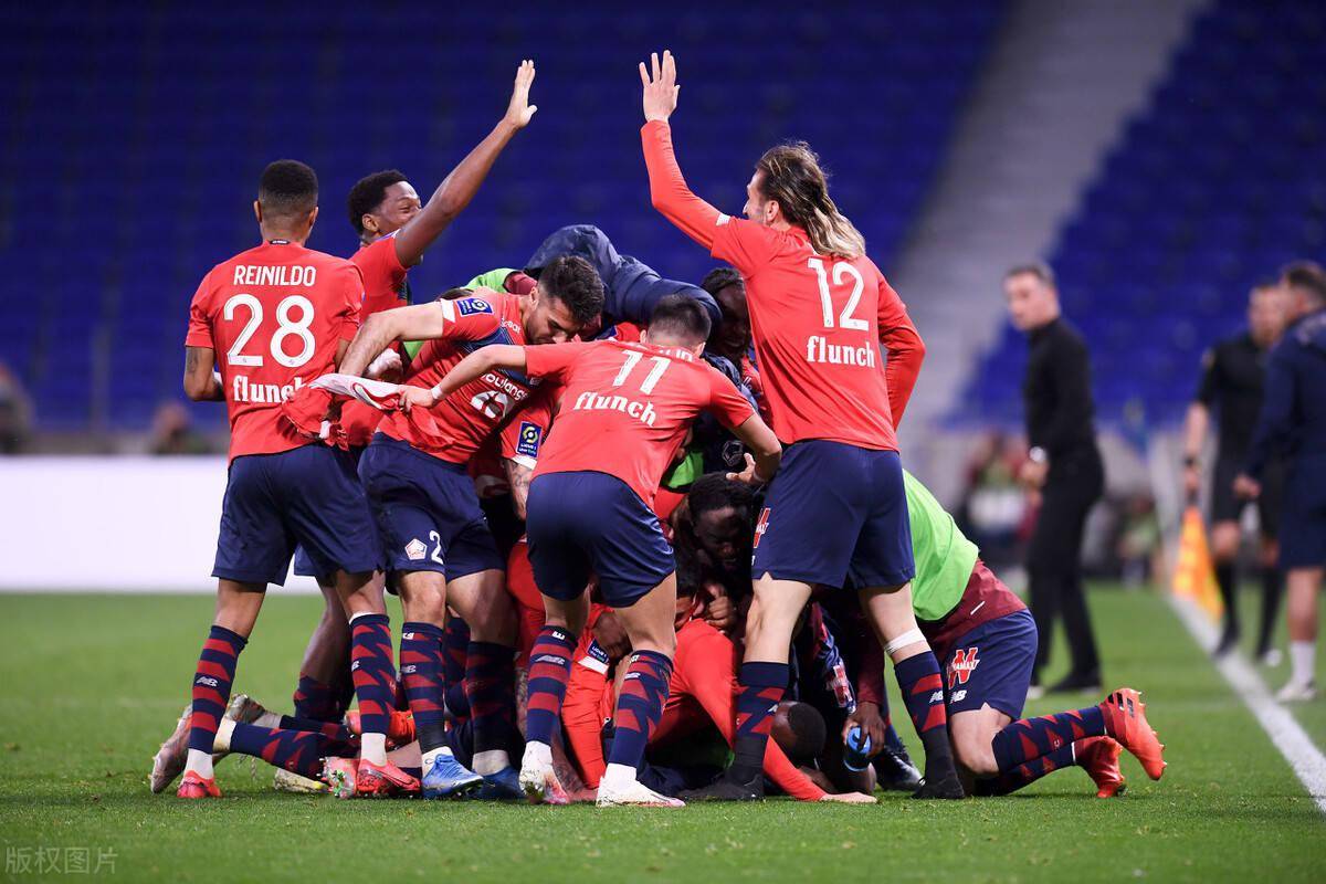 爱游戏中国官网-包含雷恩主场击败领头羊，法甲争冠形势扑朔迷离的词条