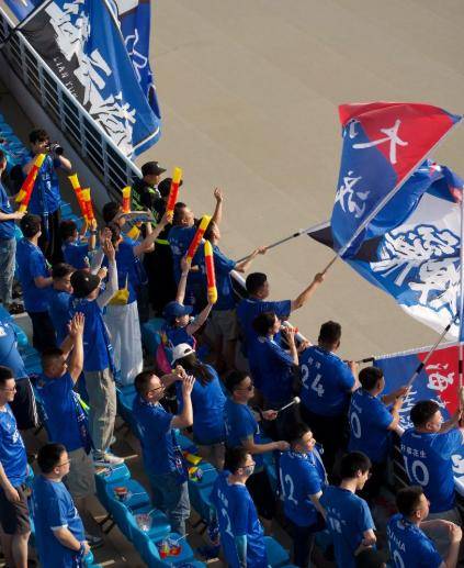 爱游戏在线登录-精彩刺激的足球赛事将人们沉醉其中