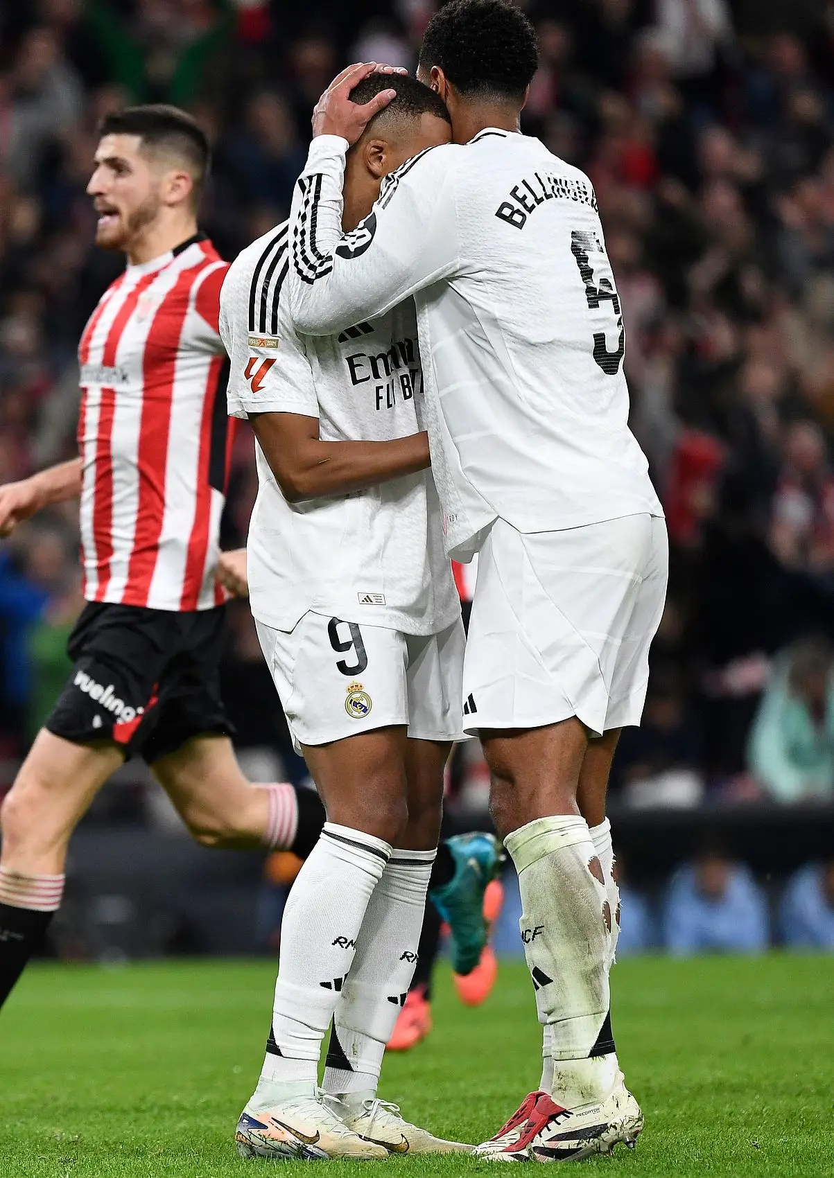 关于毕尔巴鄂客场大胜拉科鲁尼亚,取得宝贵三分的信息 关于毕尔巴鄂客场大胜拉科鲁尼亚,取得宝贵三分的信息