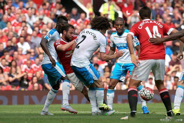 曼联主场轻松获胜:伯恩茅斯难以阻挡的简单介绍 曼联主场轻松获胜:伯恩茅斯难以阻挡的简单介绍