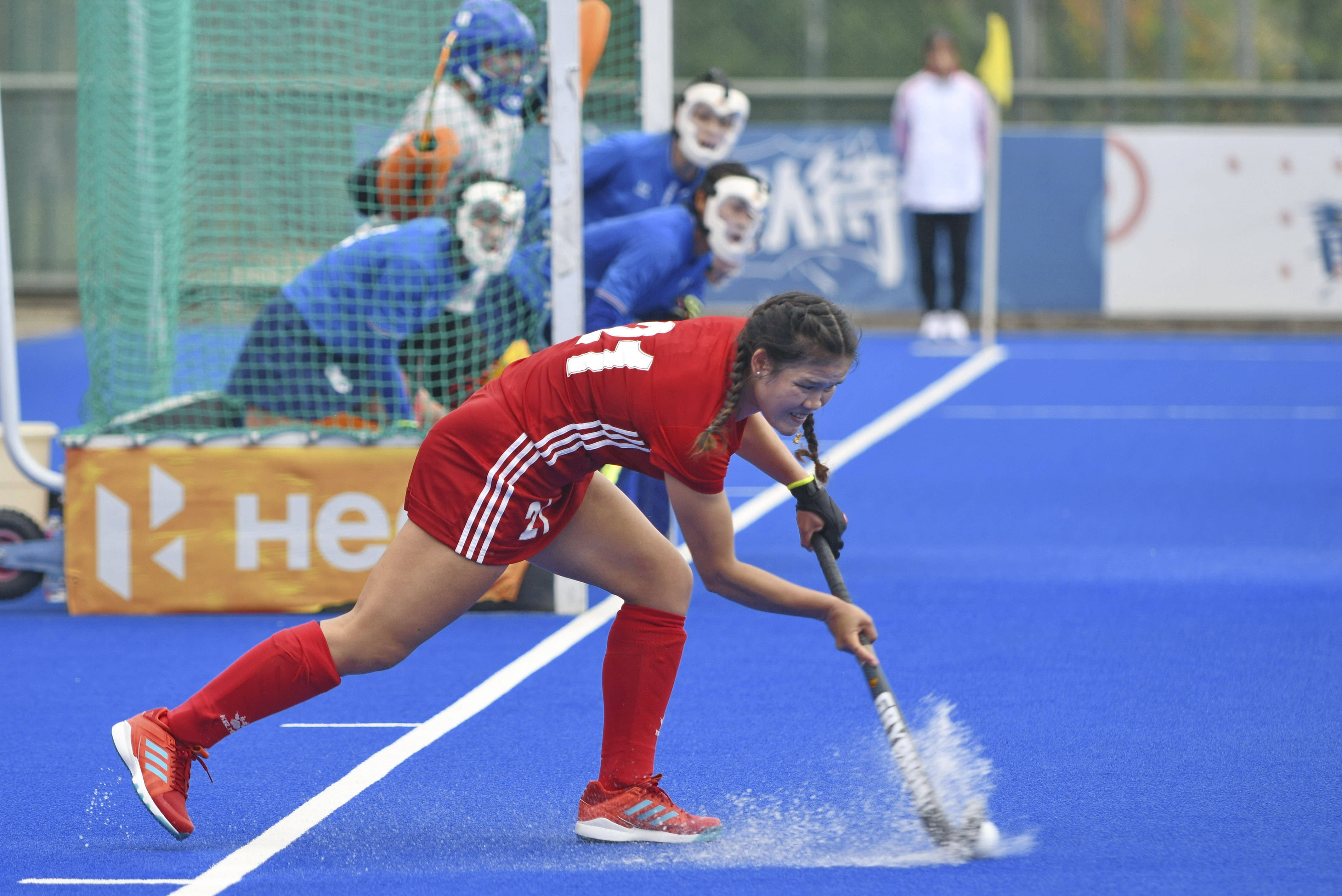 巴基斯坦女子曲棍球队领奖登场 巴基斯坦女子曲棍球队领奖登场
