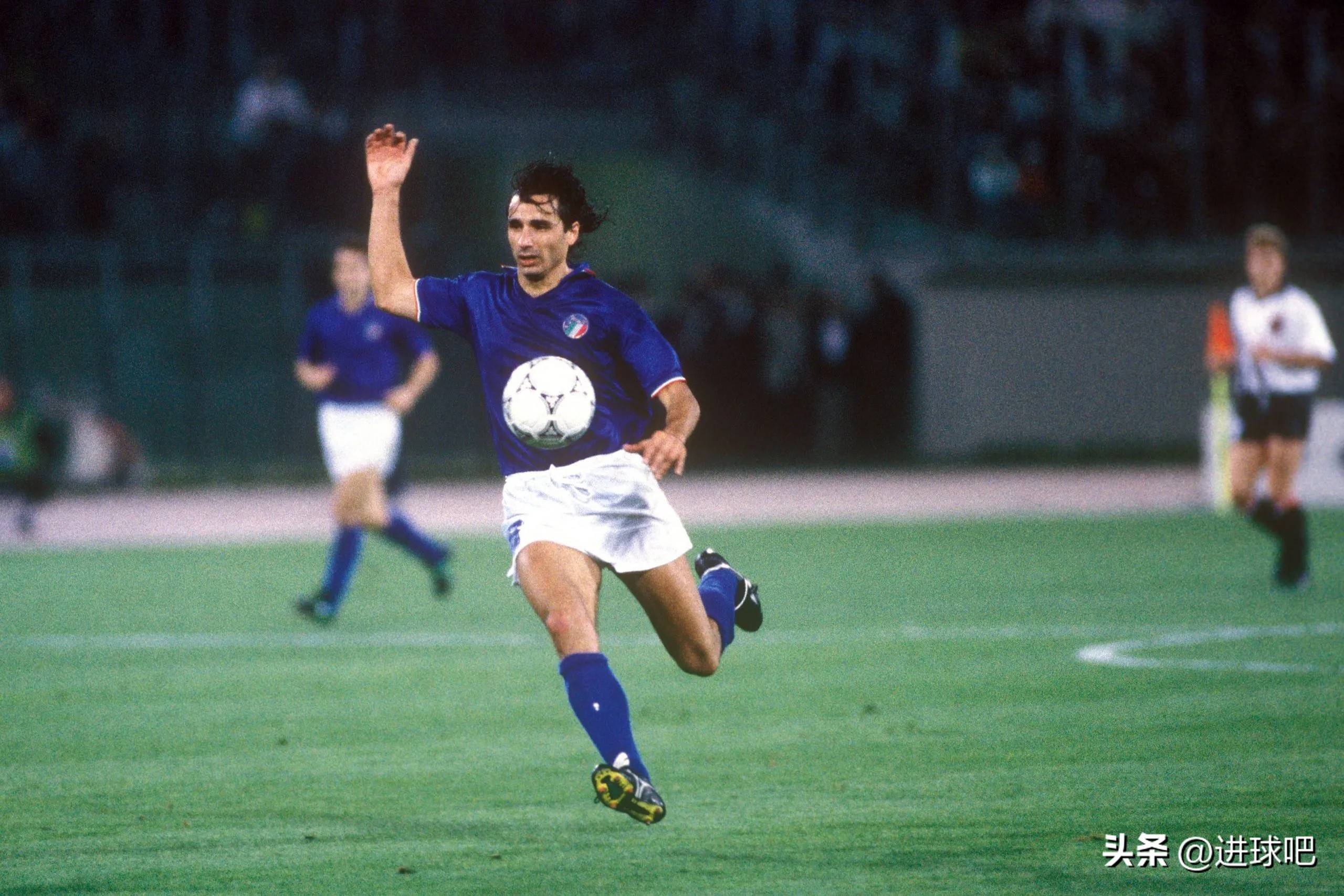 爱游戏官网入口-曼奇尼：哪5条AC米兰防线大师，造就豪门重返巅峰？的简单介绍