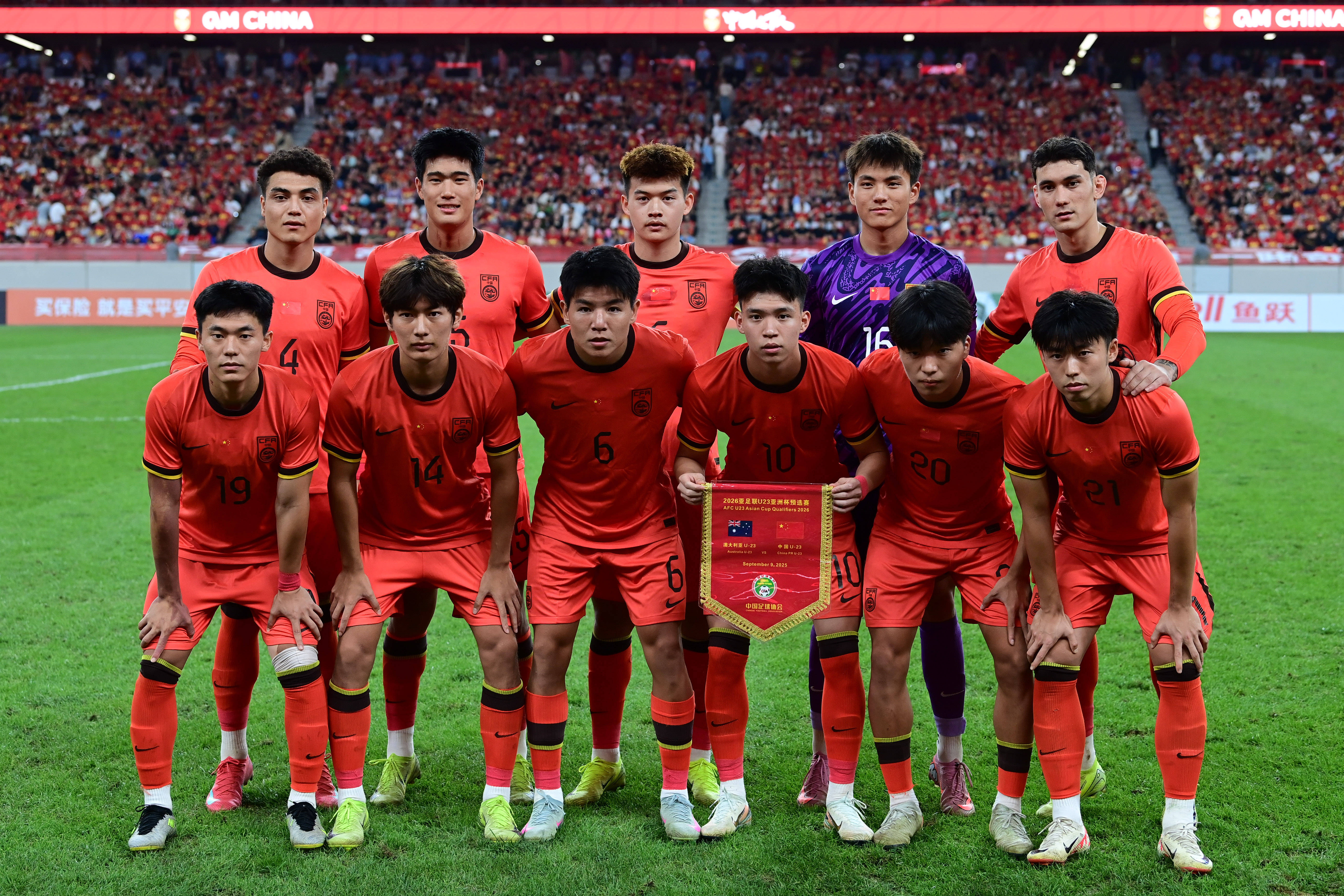 国内足球职业联赛2022首轮激情上演 国内足球职业联赛2022首轮激情上演