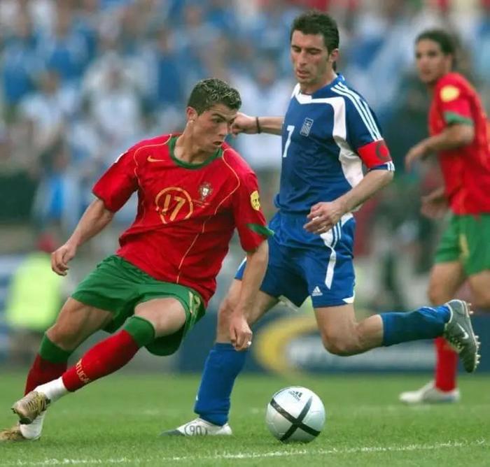 爱游戏亚洲官网-历史正名：马德里大战再次上演经典