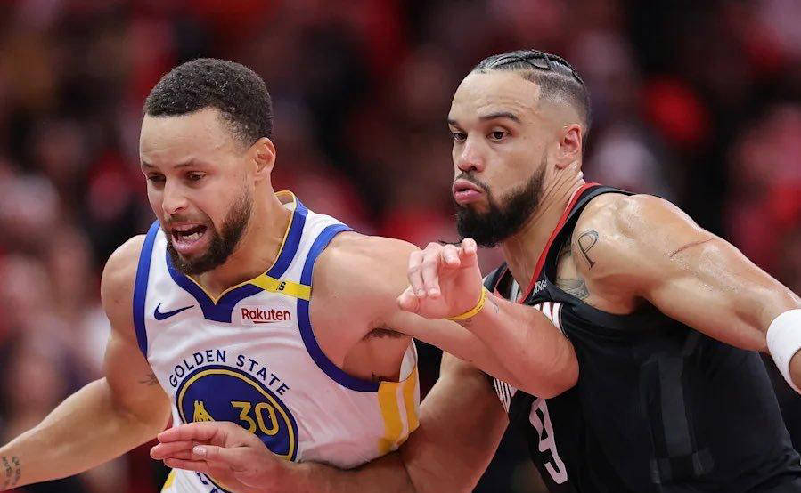 爱游戏中国官网-布里斯托尔城逼平对手，积分争夺激烈的简单介绍